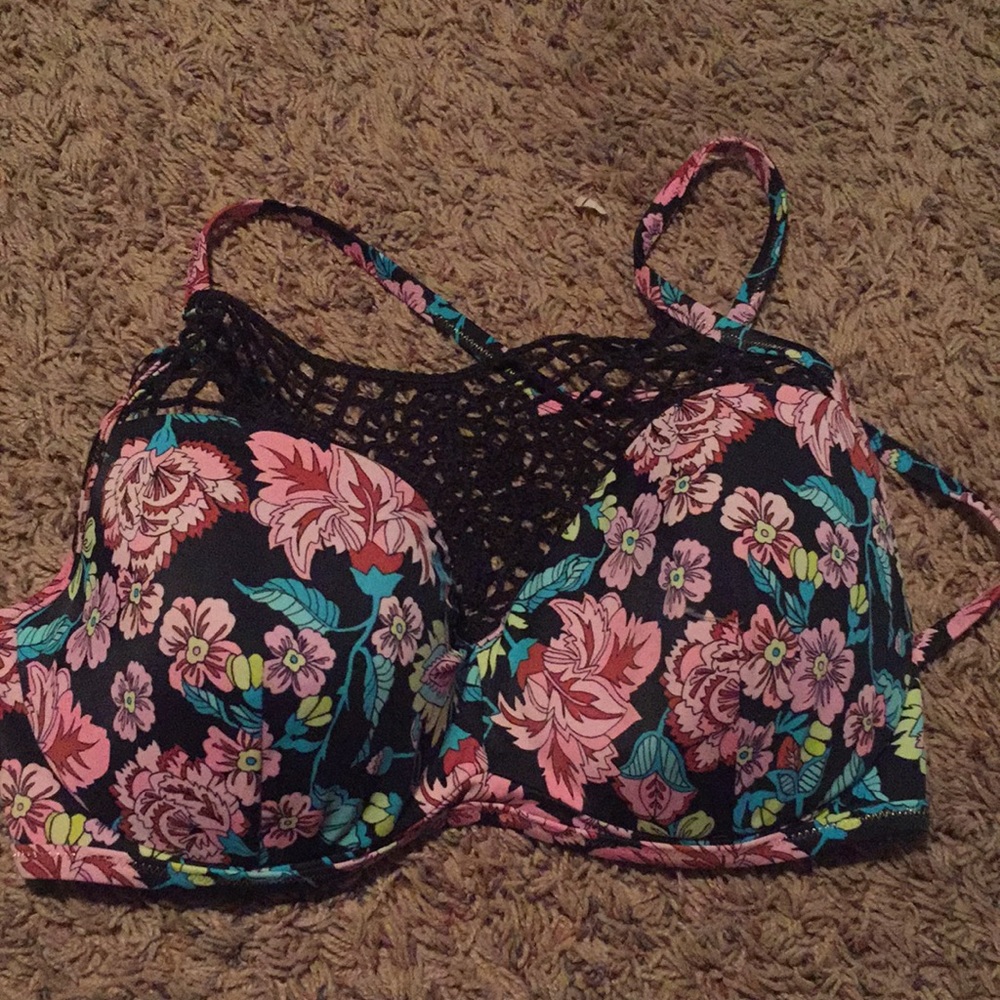 bikini top